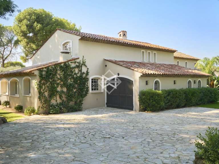 Villa Mougins - 5 bedrooms - 3586m²