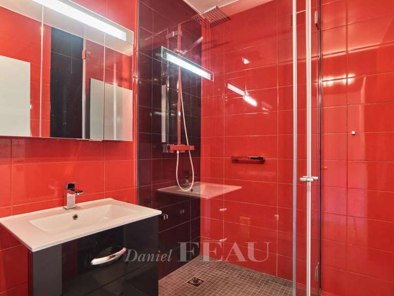Appartement Paris 16e - 4 chambres - 135m²