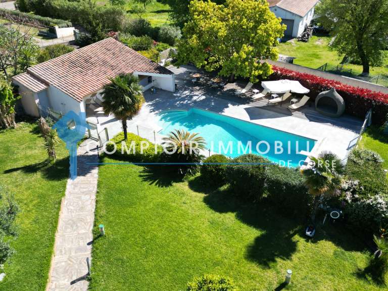 Villa San-Nicolao - 5 chambres - 262m²