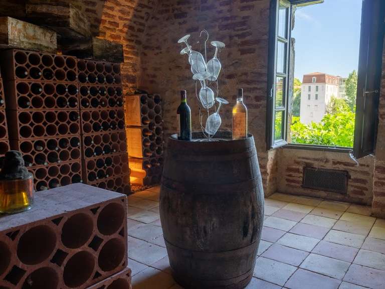 Maison Villeneuve-sur-Lot - 3 chambres - 270m²