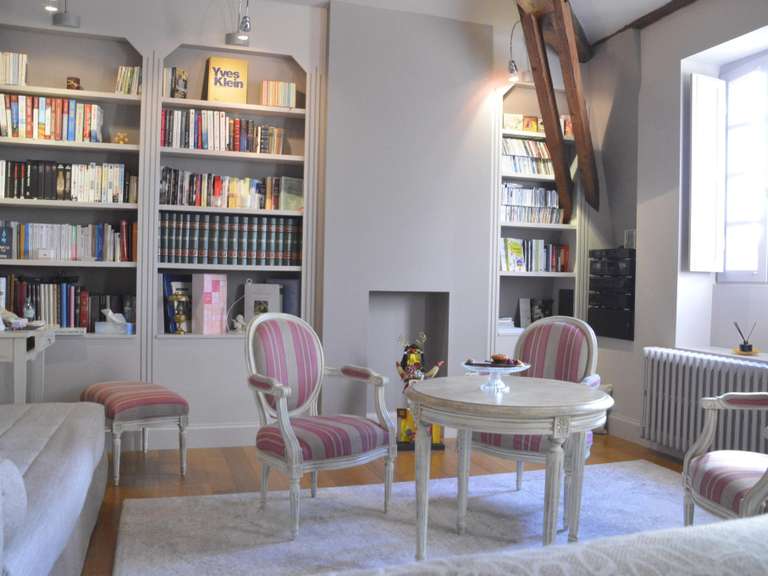Maison Villeneuve-sur-Lot - 3 chambres - 270m²