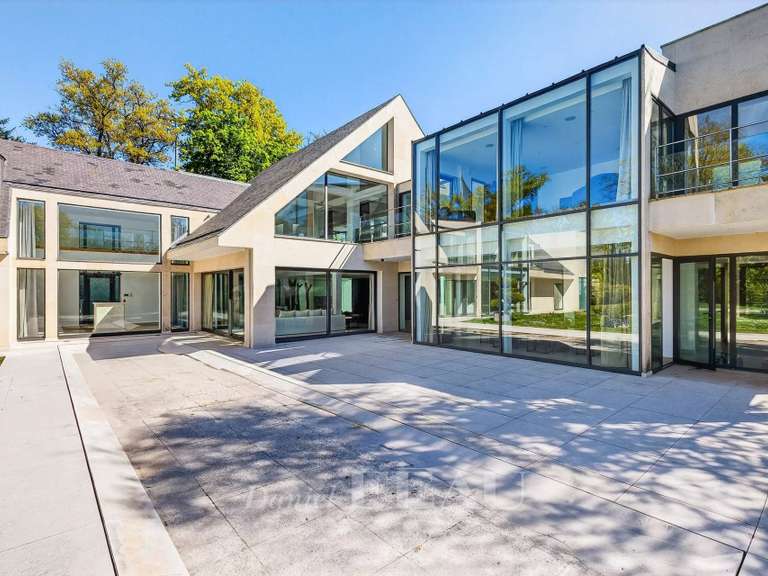 House Garches - 5 bedrooms - 800m²