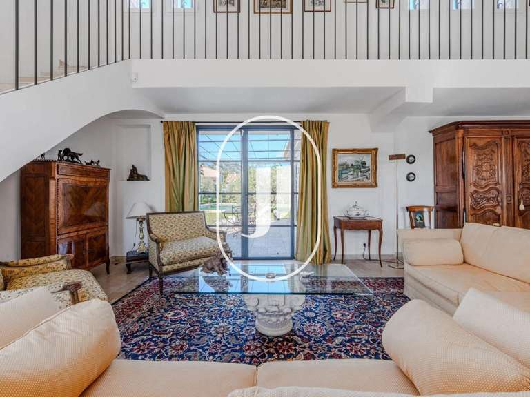 Maison Eygalières - 4 chambres - 173m²