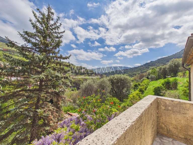 Maison Le Bar-sur-Loup - 3 chambres - 162m²