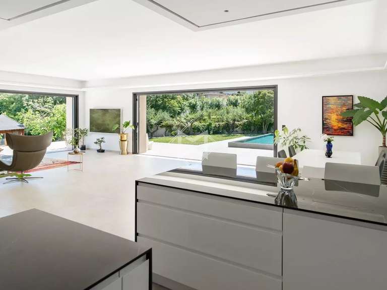 Villa Valbonne - 6 bedrooms - 330m²