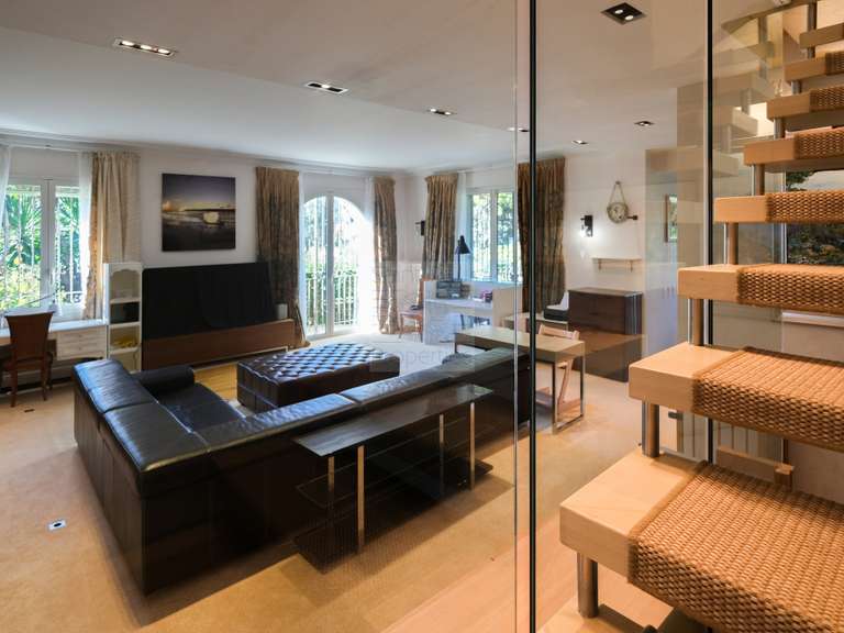 Maison Antibes - 4 chambres - 247m²