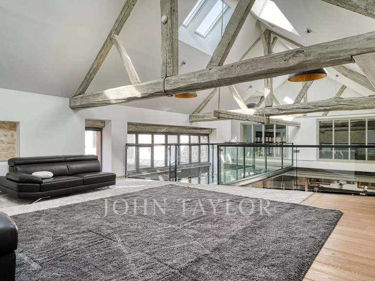 Maison Jouy-le-Moutier - 6 chambres - 530m²