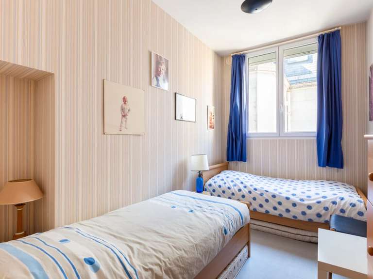 Appartement Paris 17e - 5 chambres - 231m²