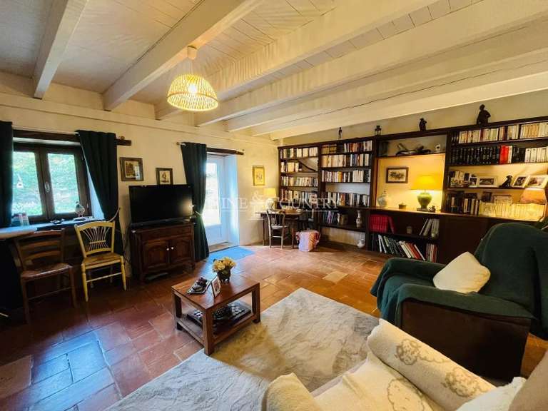 House Mazerolles - 6 bedrooms - 289m²