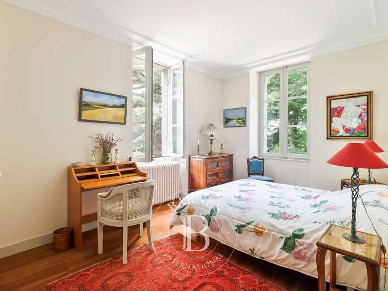 Castle Dax - 7 bedrooms - 800m²