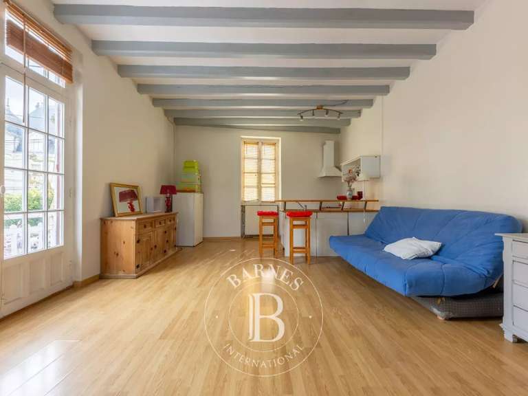 Maison Nantes - 7 chambres - 288m²