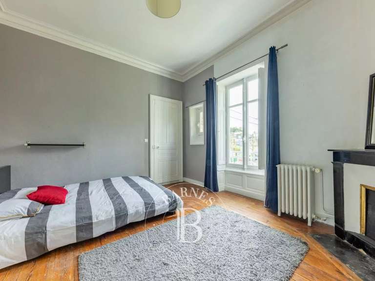 Maison Nantes - 7 chambres - 288m²