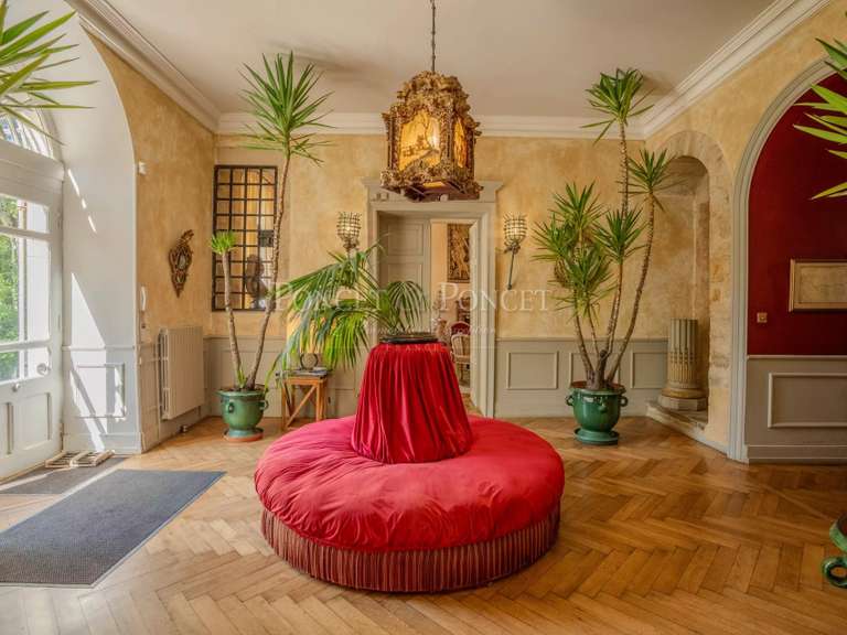 Castle Plaigne - 16 bedrooms - 900m²