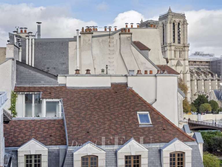 Appartement Paris 5e - 2 chambres - 106m²