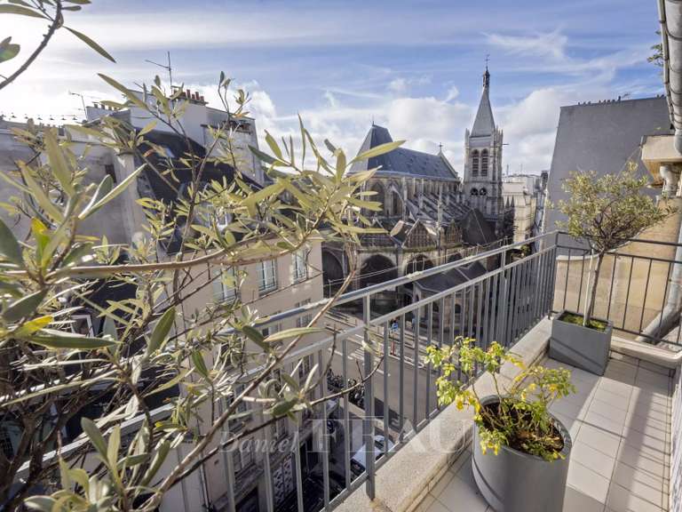 Appartement Paris 5e - 2 chambres - 106m²