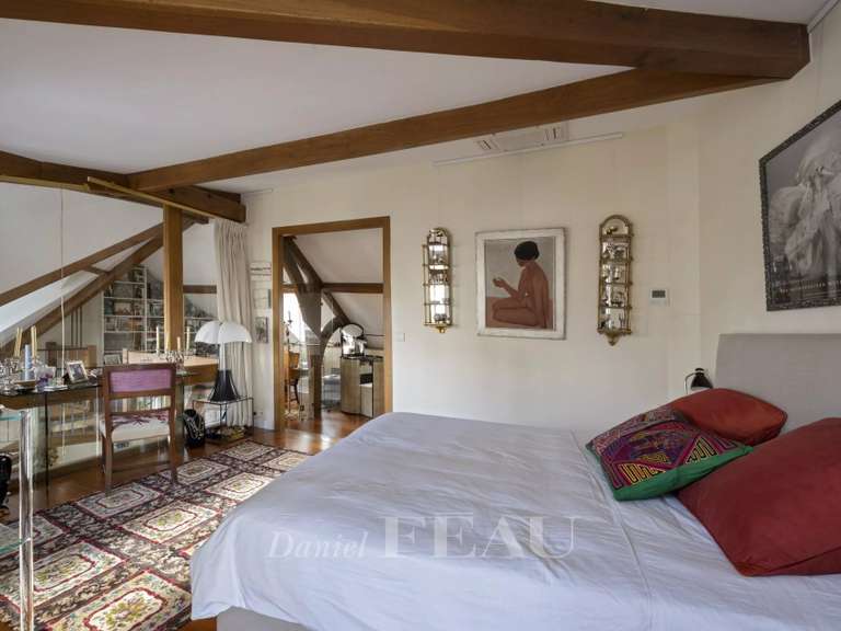 Appartement Paris 5e - 2 chambres - 106m²