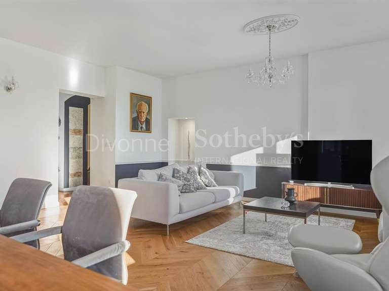 Appartement Chevry - 4 chambres - 160m²