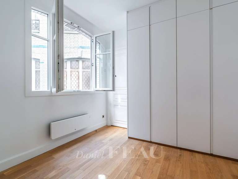 Appartement Paris 6e - 4 chambres - 184m²