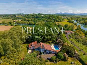 Vente maison 11 pièces