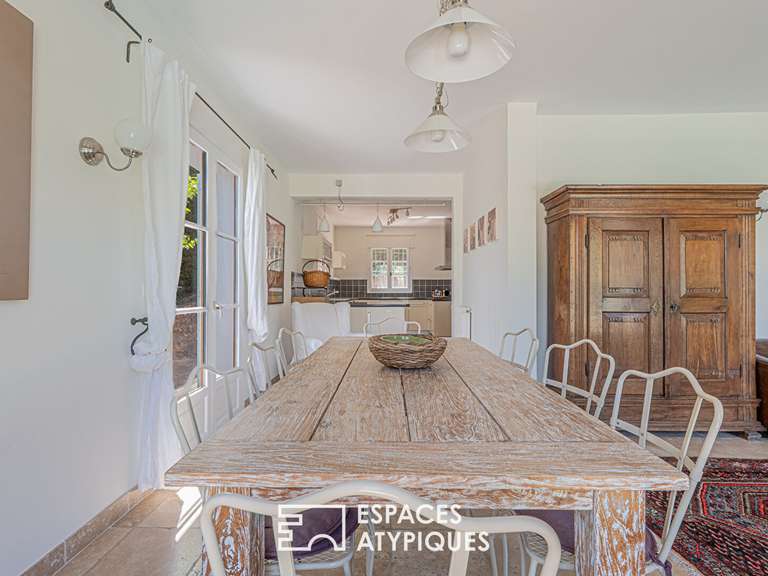 Maison Châteauneuf-Grasse - 5 chambres - 270m²