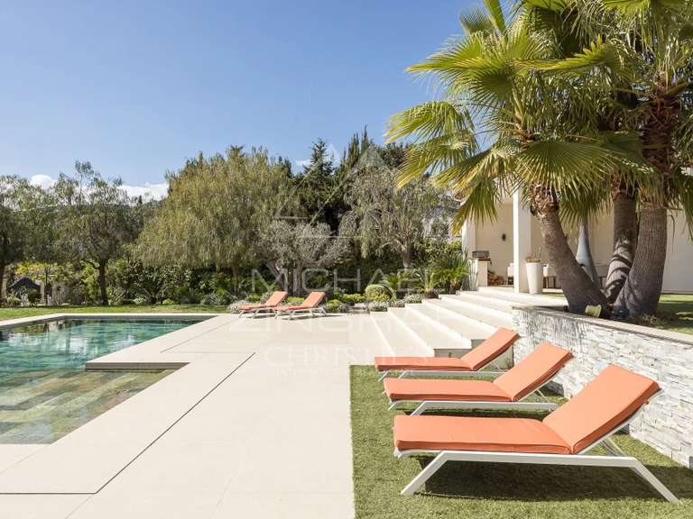 Villa Saint-Paul-de-Vence - 5 bedrooms - 340m²