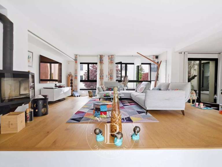Maison Saint-Maur-des-Fossés - 4 chambres - 306m²