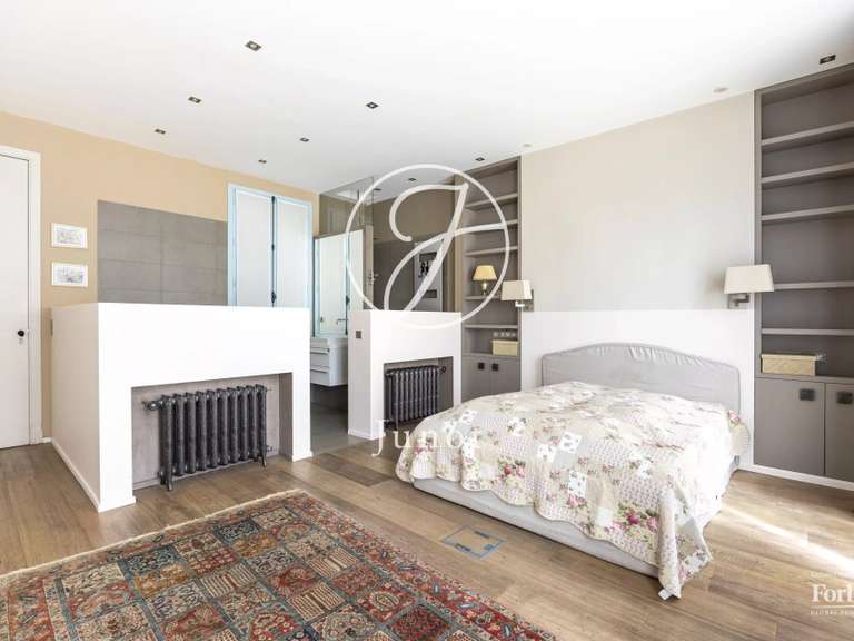 Appartement Paris 16e - 4 chambres - 257m²