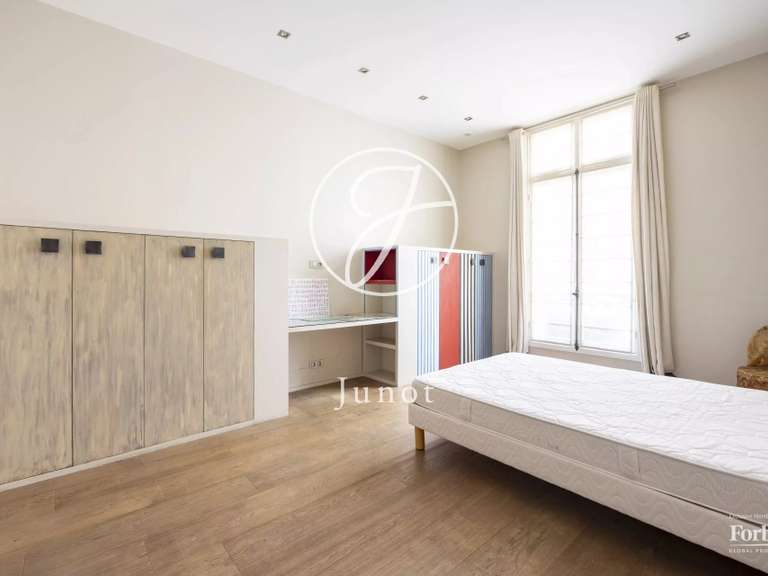 Appartement Paris 16e - 4 chambres - 257m²