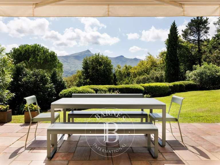 Maison Ciboure - 6 chambres - 340m²