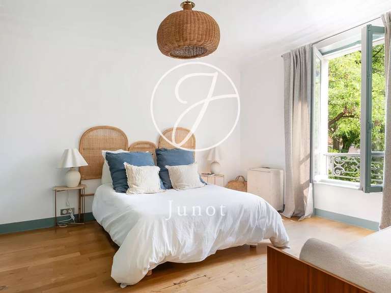 Maison Bagnolet - 3 chambres - 264m²