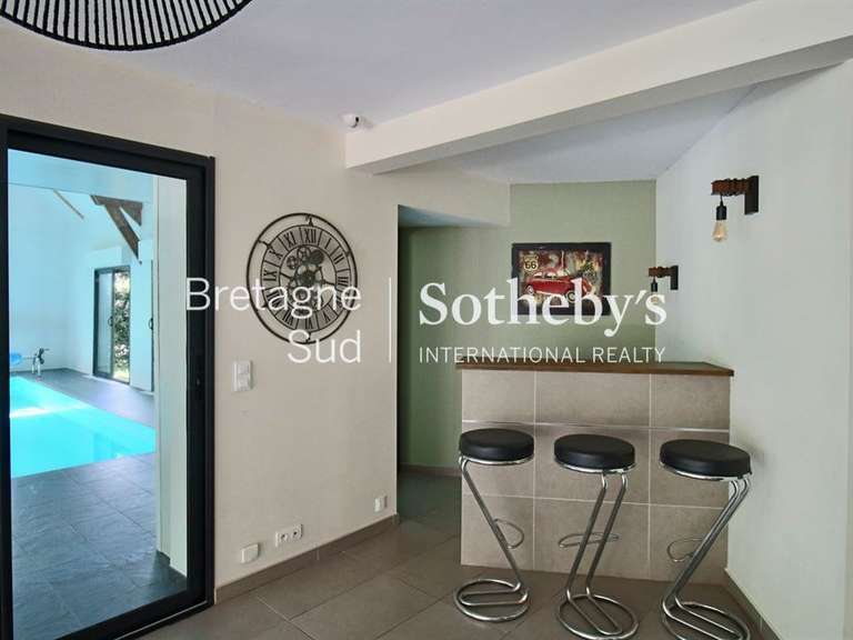 Maison Saint-Lyphard - 4 chambres - 230m²