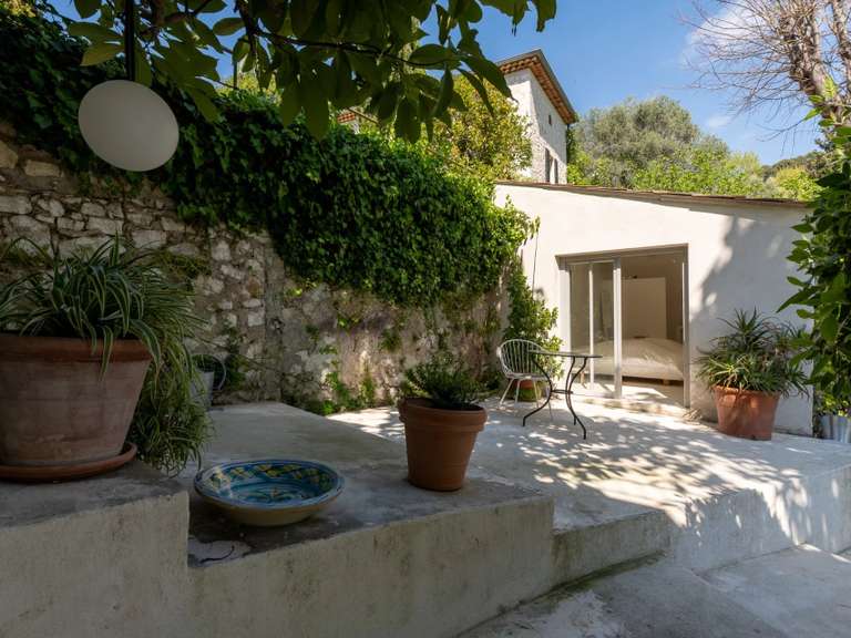 House Saint-Paul-de-Vence - 3 bedrooms - 222m²