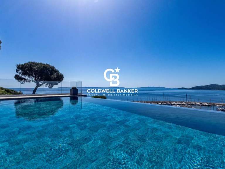 Villa with Sea view Le Lavandou - 4 bedrooms - 150m²