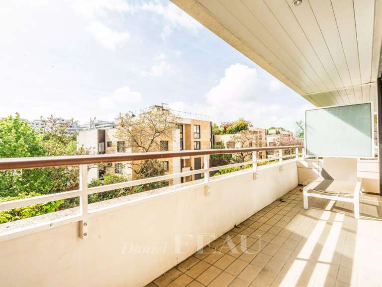 Apartment Neuilly-sur-Seine - 2 bedrooms - 77m²