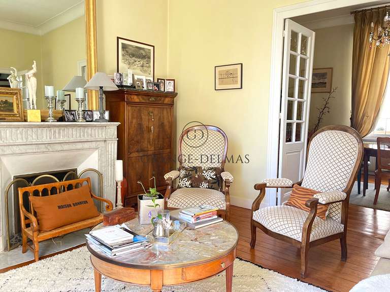 House Bordeaux - 7 bedrooms - 207m²