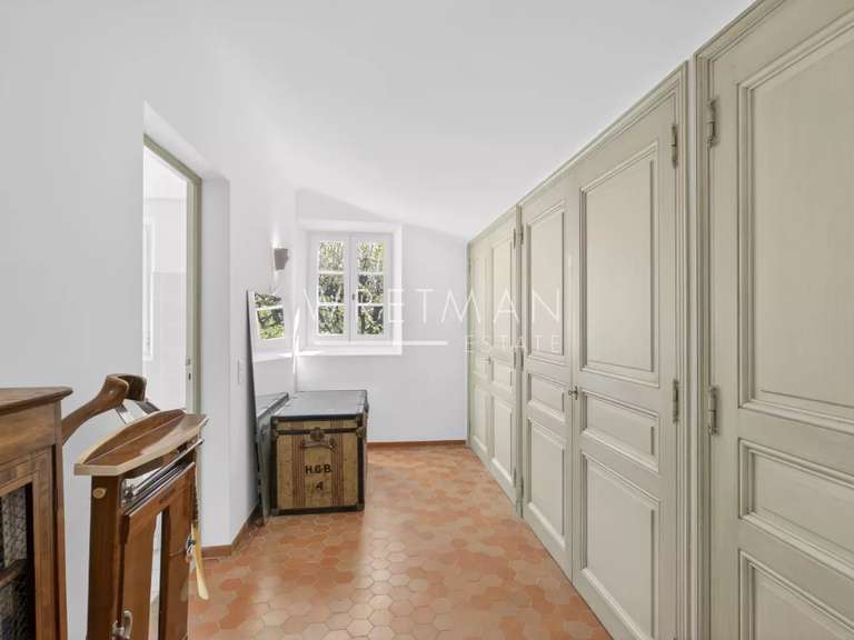 Maison Grasse - 5 chambres - 353m²