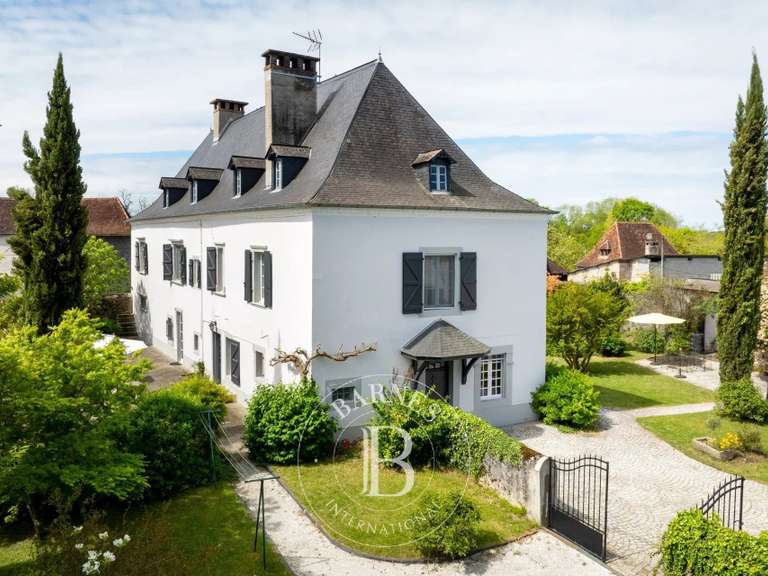 Maison Navarrenx - 8 chambres - 777m²