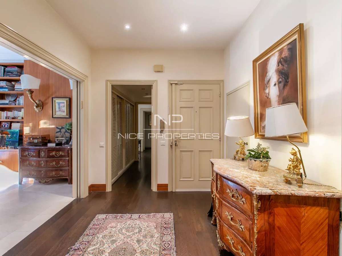 Apartment Nice