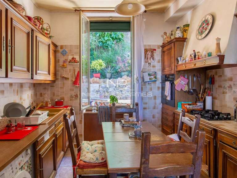 Apartment Beaulieu-sur-Mer - 2 bedrooms - 80m²