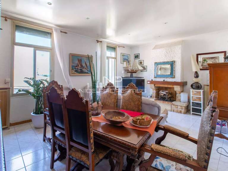 Apartment Beaulieu-sur-Mer - 2 bedrooms - 80m²