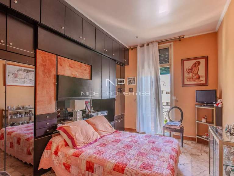 Apartment Beaulieu-sur-Mer - 2 bedrooms - 80m²