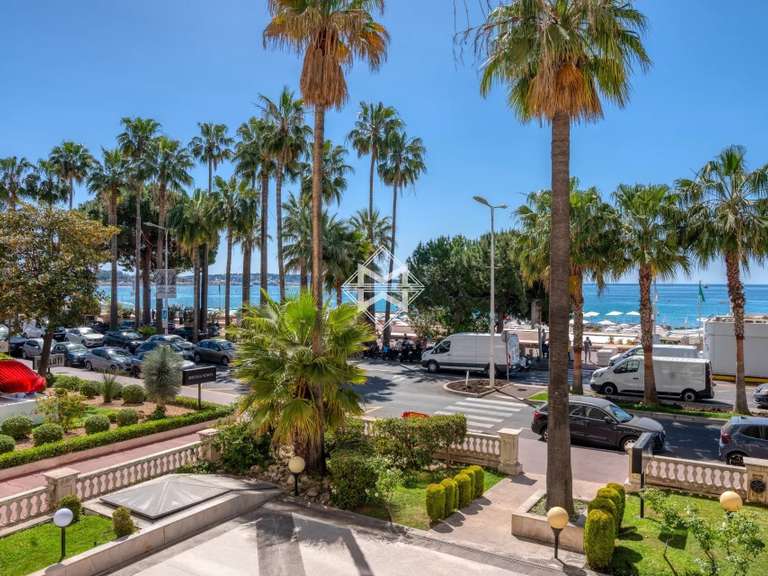 Apartment with Sea view Cannes - 2 bedrooms - 110m²