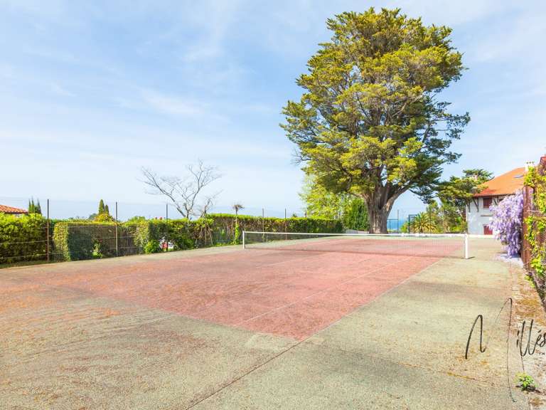 House Ciboure - 4 bedrooms - 234m²