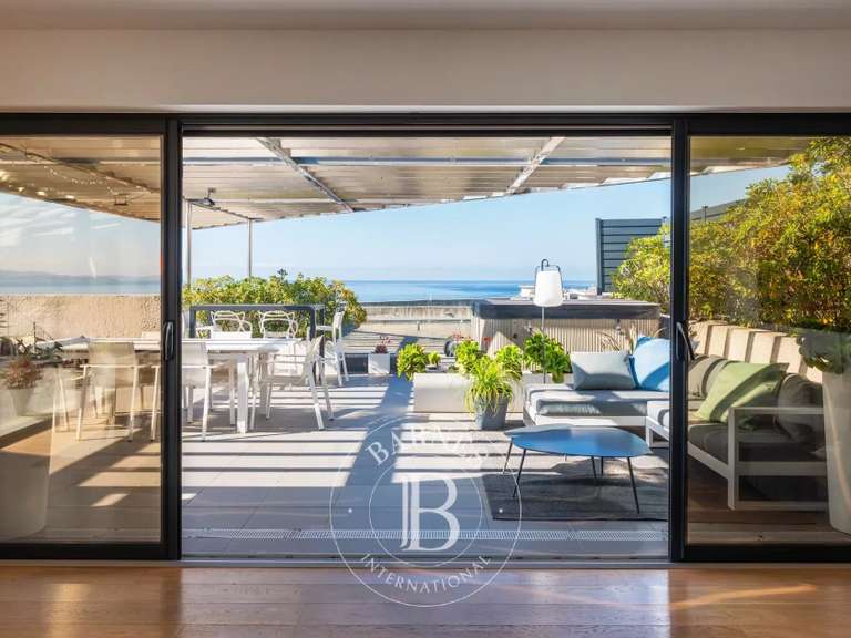 Appartement Ajaccio - 3 chambres - 150m²