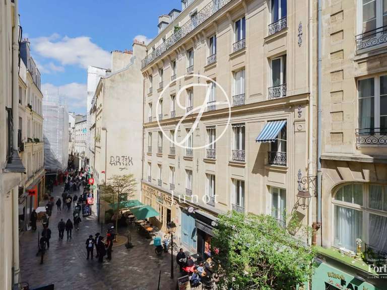 Appartement Paris 4e - 2 chambres - 78m²