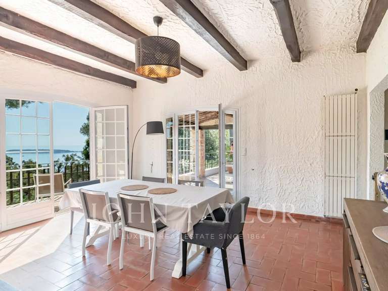Maison Vallauris - 4 chambres - 200m²