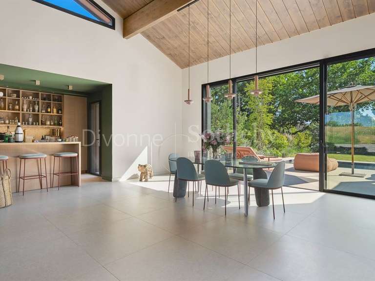 Maison Viry - 5 chambres - 253m²