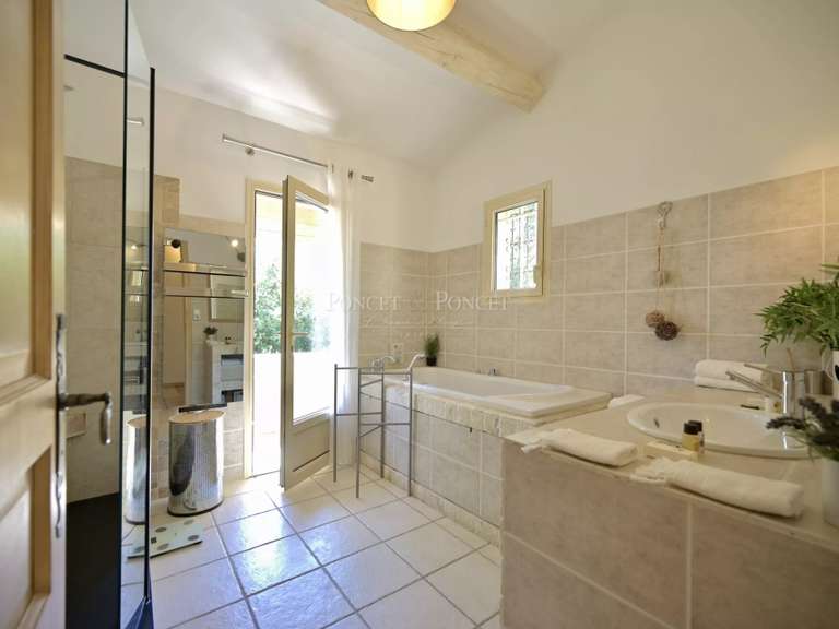 Propriété Uzès - 6 chambres - 363m²