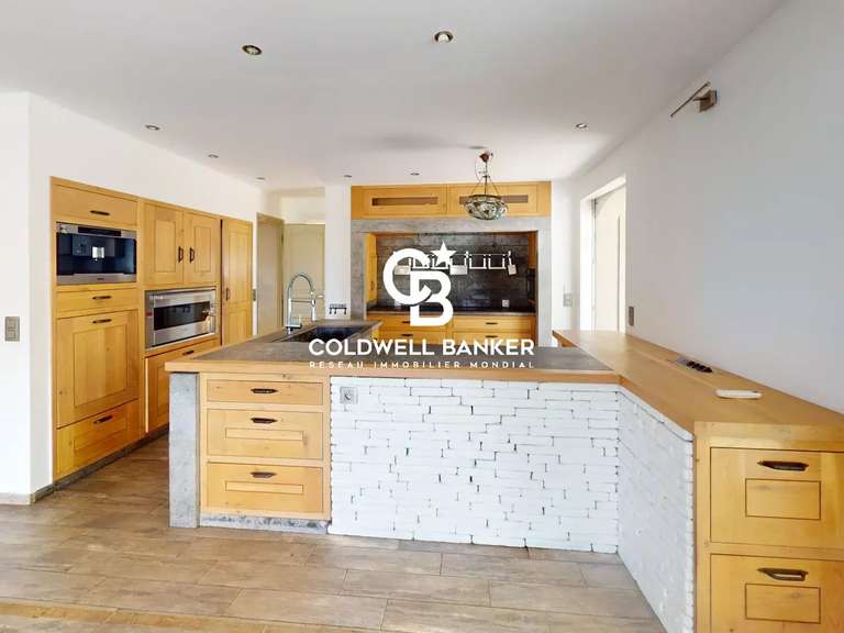 House Cogolin - 4 bedrooms - 255m²