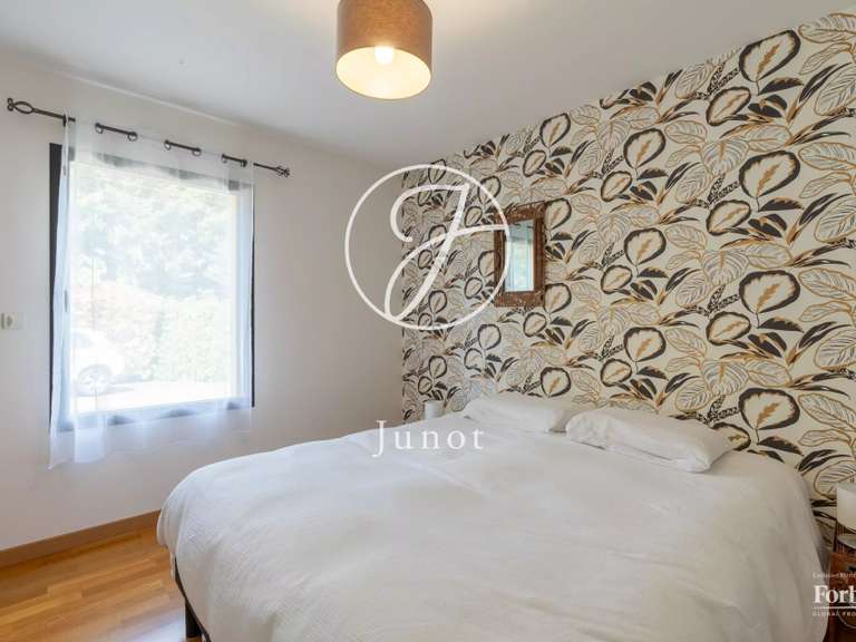 House Vertou - 4 bedrooms - 148m²